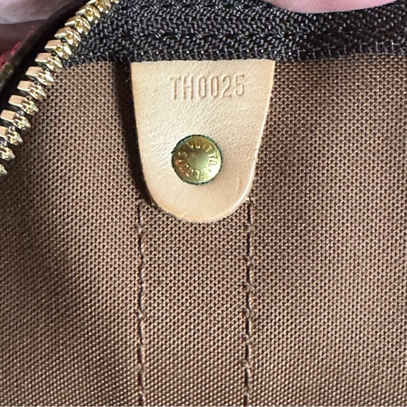 Louis Vuitton Monogram Takashi Murakami Cherry Keepall 45 - Picture 16 of 16